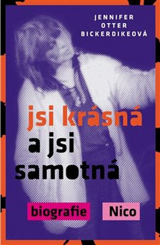 Jsi krásná a jsi samotná