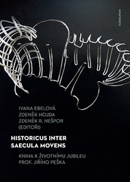 Historicus inter saecula movens