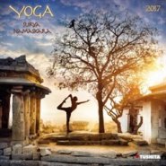 Nástěnný kalendář - Yoga Surya Namaskara 2017